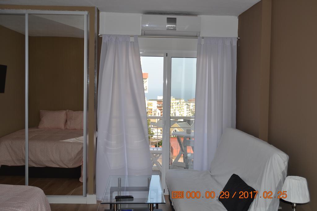 Hercules Apartment ベナルマデナ エクステリア 写真